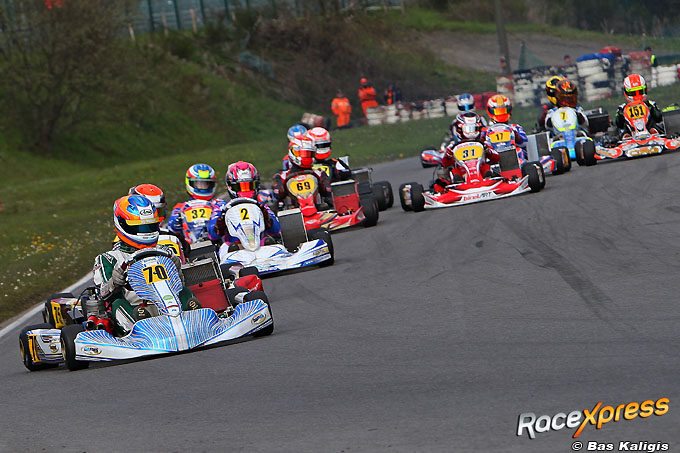 Rinus van Kalmthout leading Super X30